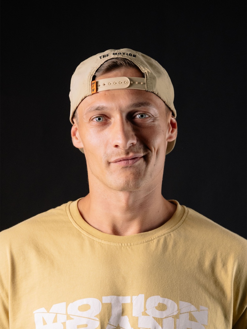 LUKAS KNOPF